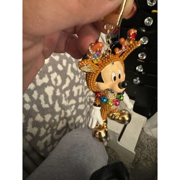 Baublebar holiday mickey mouse reindeer disney bag charm/keychain - Picture 4 of 7